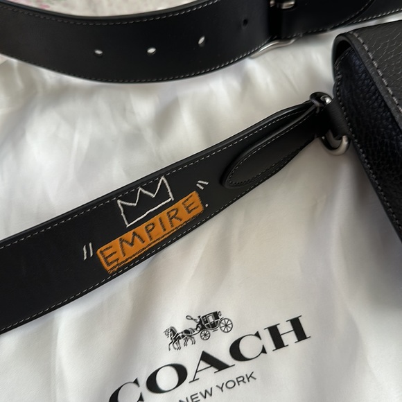Coach x Basquiat crossbody shoulder bag. Coach rogue crossbody 20. Preloved - Picture 2 of 10